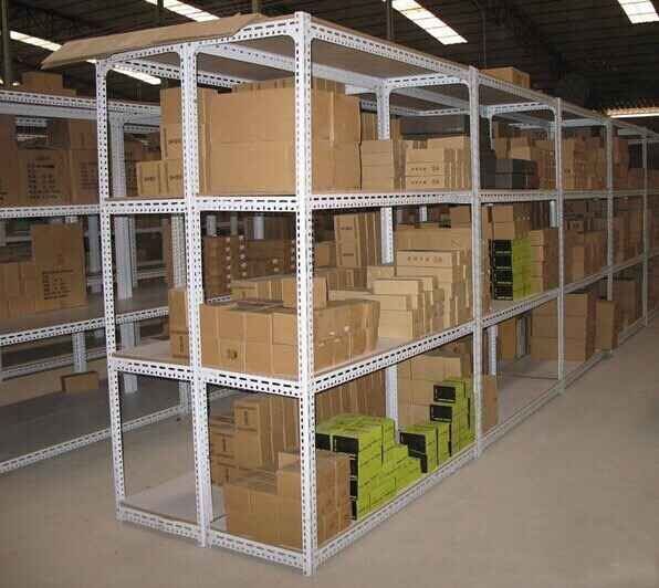 角（jiǎo）鋼（gāng）貨架